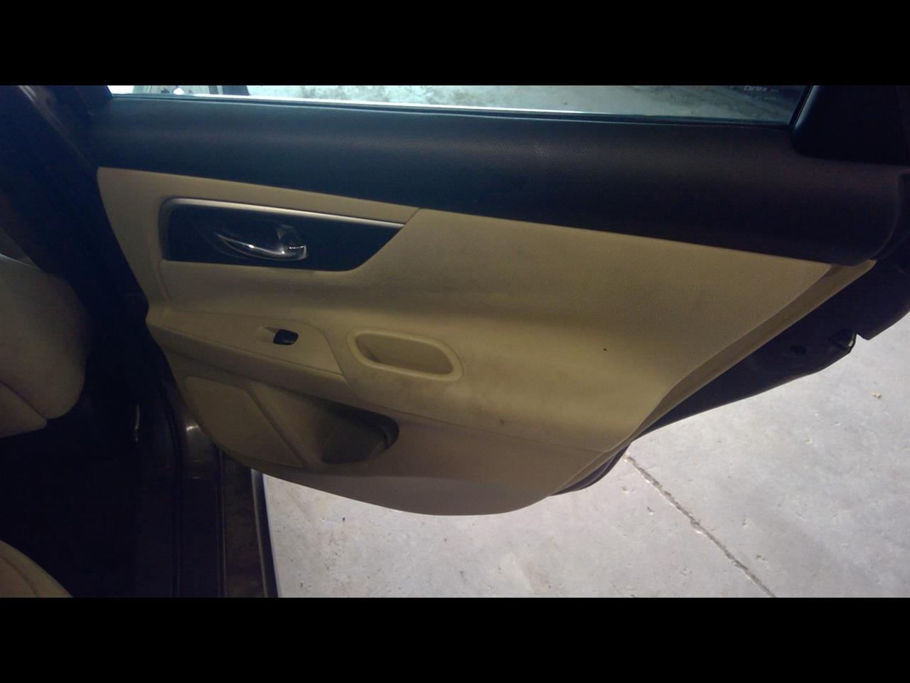 Vehicle/56421_05.jpg