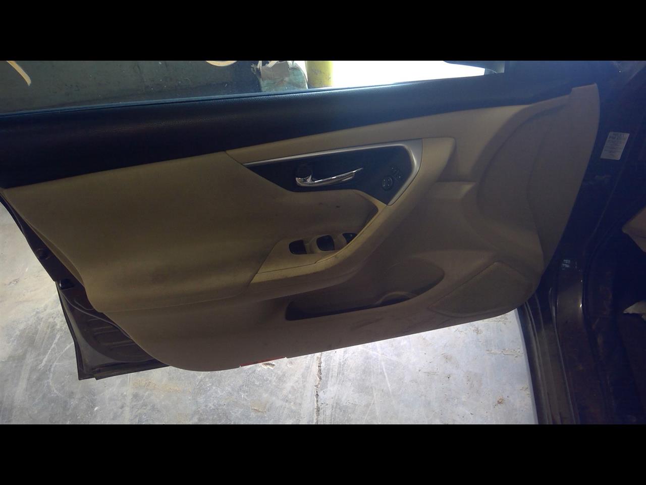 Vehicle/56421_09.jpg
