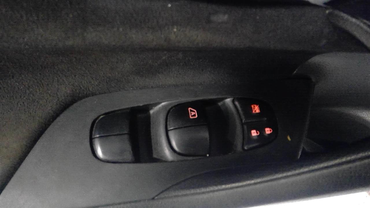 Vehicle/57796_08.jpg