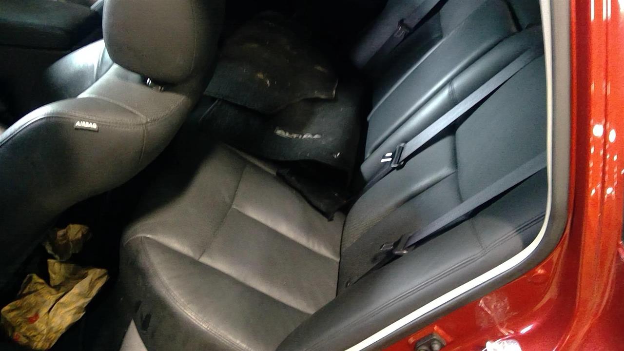 Vehicle/57840_06.jpg