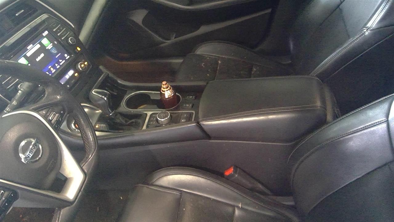 Vehicle/58457_07.jpg