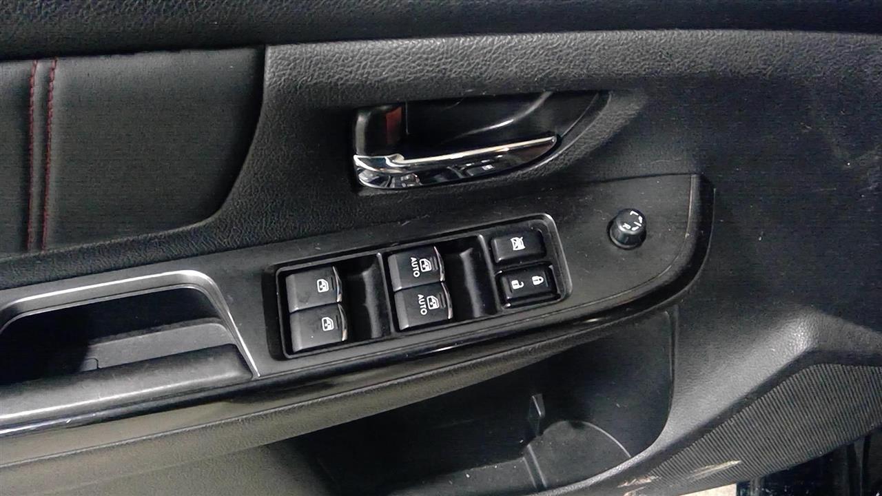Vehicle/58486_09.jpg