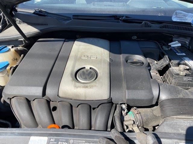 https://f005.backblazeb2.com/file/img-partshotlines-com/Inventory/EC741/Vehicle/32131_05.jpg