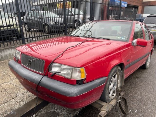 https://f005.backblazeb2.com/file/img-partshotlines-com/Inventory/EC741/Vehicle/35369_02.jpg