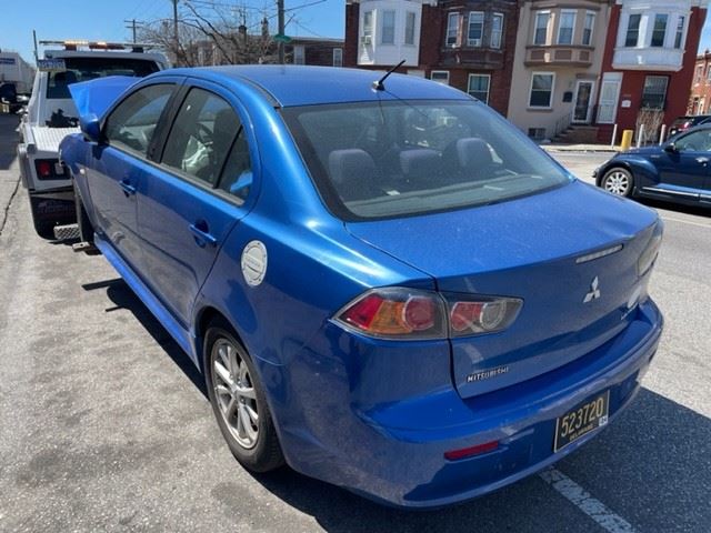 https://f005.backblazeb2.com/file/img-partshotlines-com/Inventory/EC741/Vehicle/35389_04.jpg