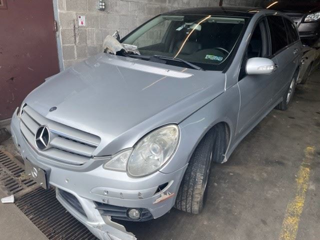 https://f005.backblazeb2.com/file/img-partshotlines-com/Inventory/EC741/Vehicle/36527_01.jpg