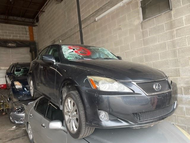 https://f005.backblazeb2.com/file/img-partshotlines-com/Inventory/EC741/Vehicle/36981_04.jpg