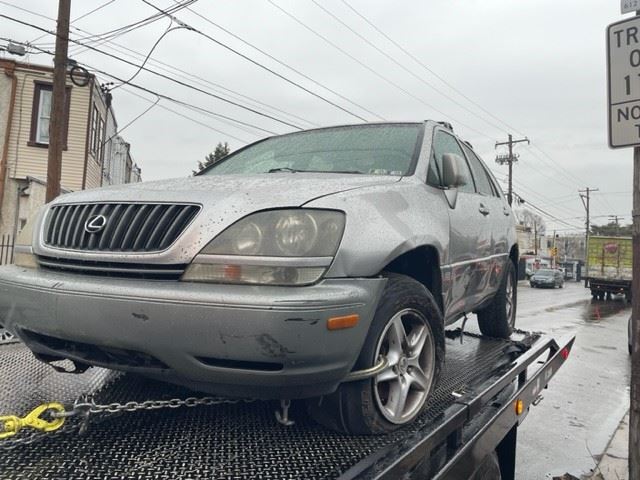 https://f005.backblazeb2.com/file/img-partshotlines-com/Inventory/EC741/Vehicle/38244_01.jpg