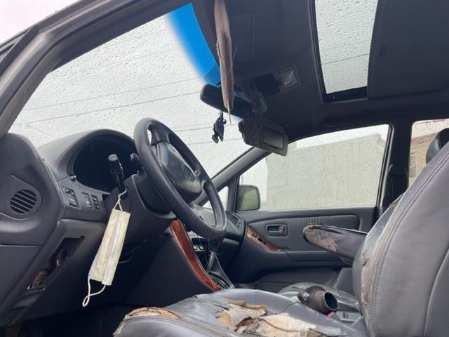 https://f005.backblazeb2.com/file/img-partshotlines-com/Inventory/EC741/Vehicle/38244_05.jpg