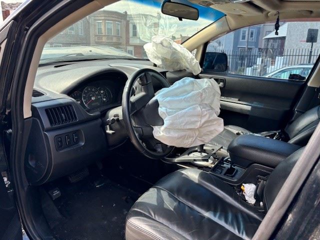 https://f005.backblazeb2.com/file/img-partshotlines-com/Inventory/EC741/Vehicle/42790_05.jpg