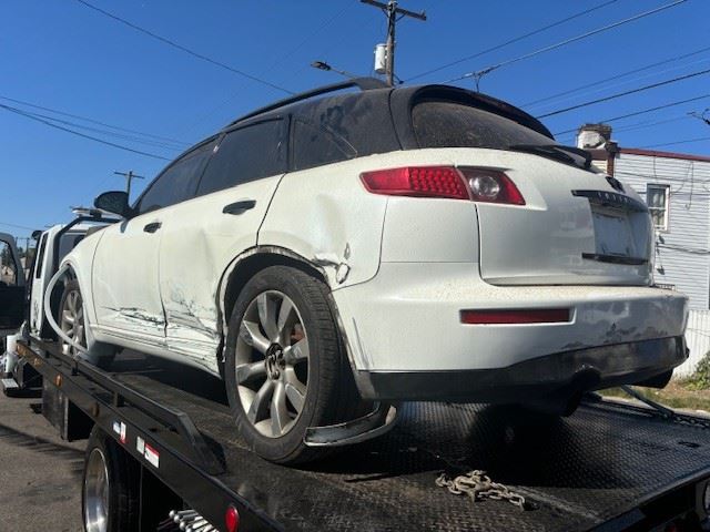 https://f005.backblazeb2.com/file/img-partshotlines-com/Inventory/EC741/Vehicle/44358_03.jpg