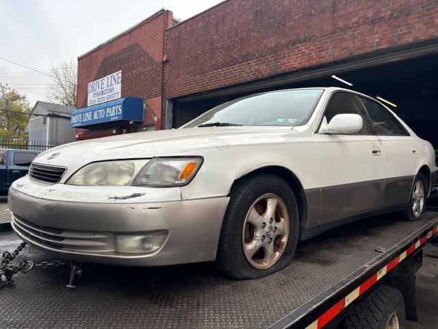 https://f005.backblazeb2.com/file/img-partshotlines-com/Inventory/EC741/Vehicle/44735_02.jpg