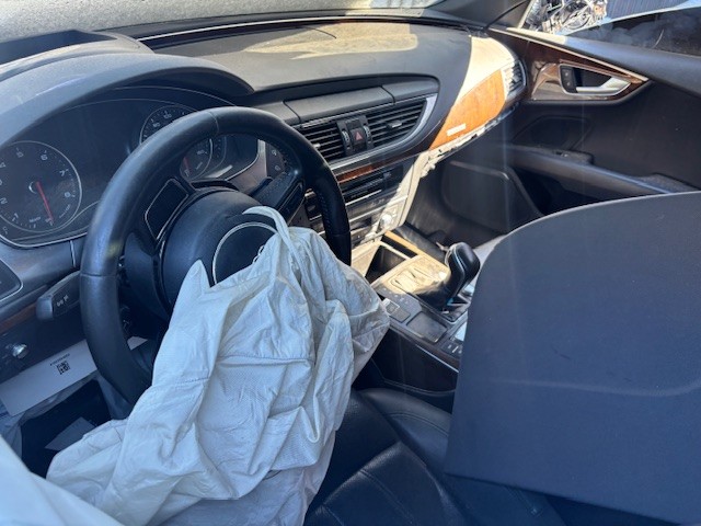 https://f005.backblazeb2.com/file/img-partshotlines-com/Inventory/EC741/Vehicle/49216_03.jpg