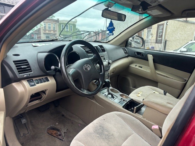 https://f005.backblazeb2.com/file/img-partshotlines-com/Inventory/EC741/Vehicle/50091_03.jpg