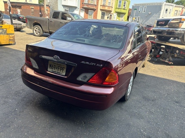 https://f005.backblazeb2.com/file/img-partshotlines-com/Inventory/EC741/Vehicle/50785_04.jpg