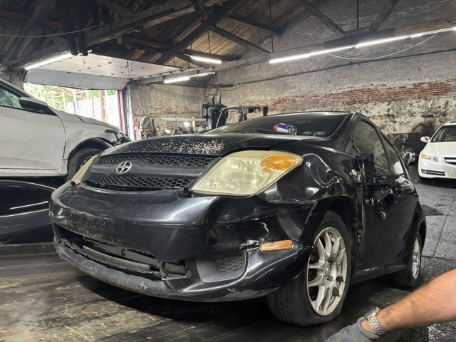 https://f005.backblazeb2.com/file/img-partshotlines-com/Inventory/EC741/Vehicle/51074_02.jpg
