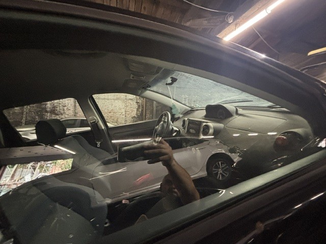 https://f005.backblazeb2.com/file/img-partshotlines-com/Inventory/EC741/Vehicle/51074_03.jpg