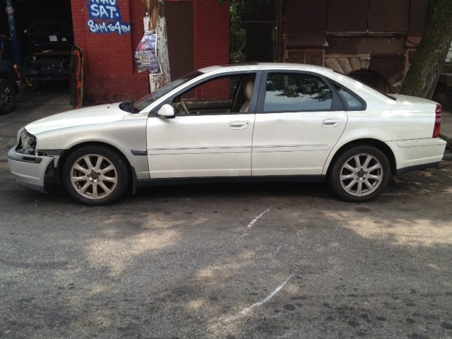 https://f005.backblazeb2.com/file/img-partshotlines-com/Inventory/EC741/Vehicle/6026_09.jpg