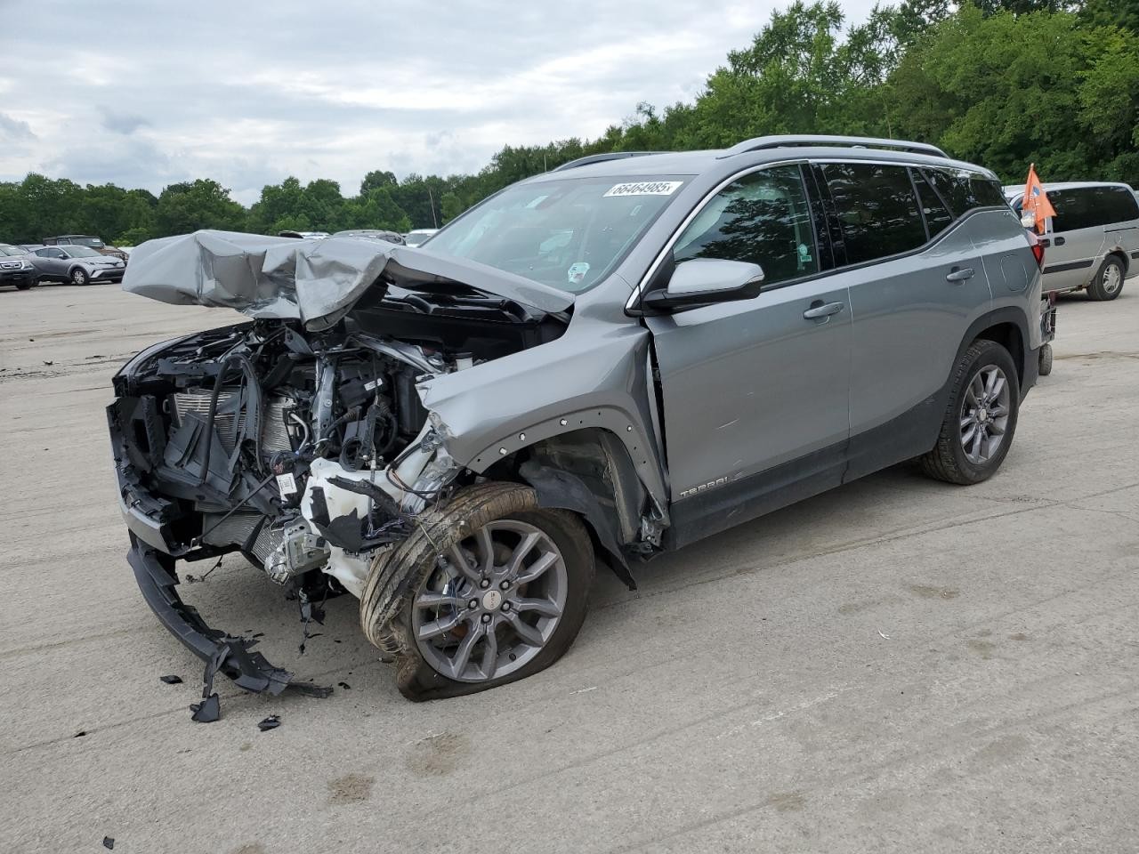 Vehicle/66272_04.jpg