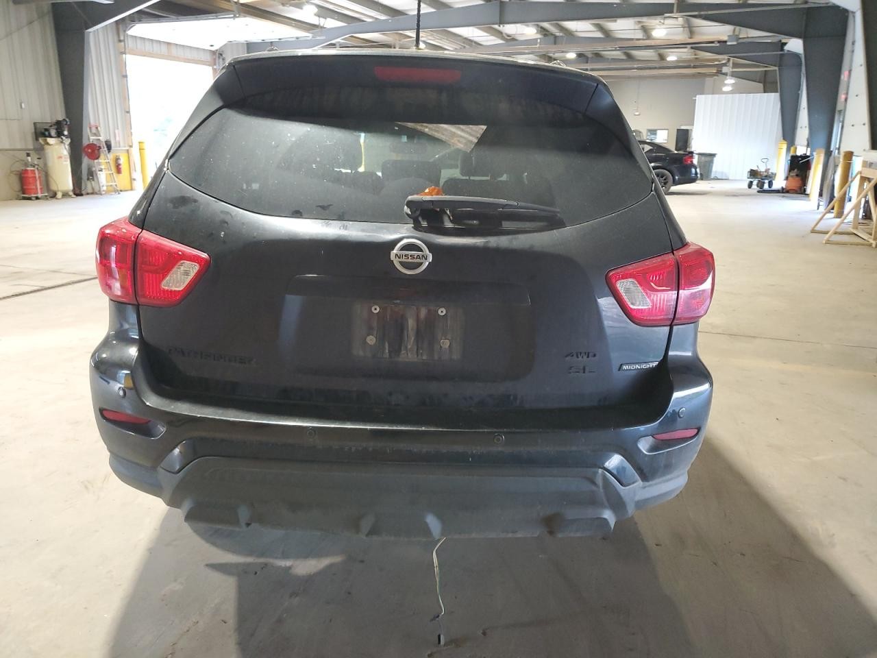 Vehicle/67150_02.jpg