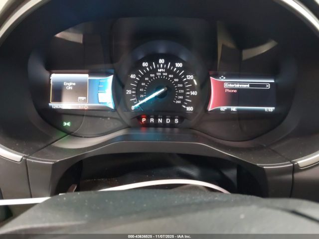 Vehicle/68096_07.jpg