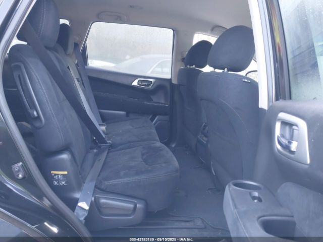 Vehicle/68109_08.jpg
