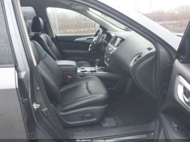 Vehicle/68939_05.jpg