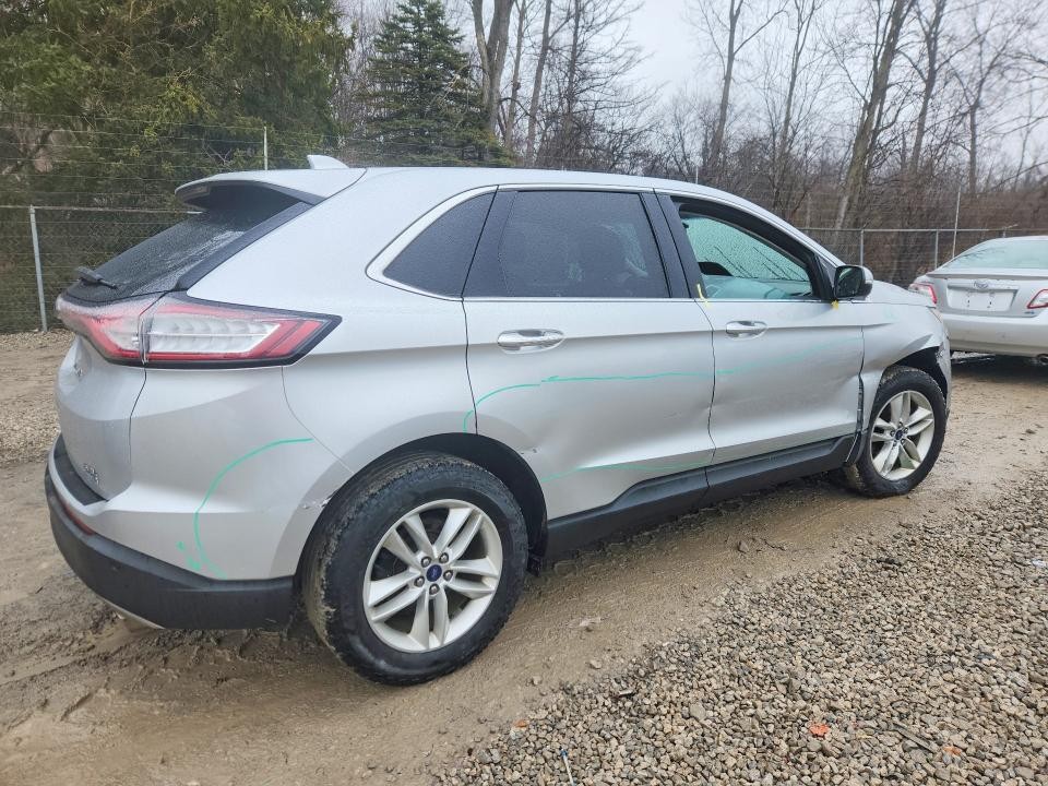 Vehicle/70656_03.jpg