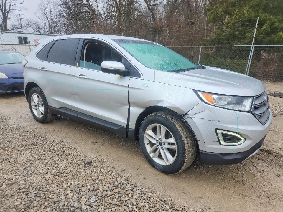 Vehicle/70656_04.jpg