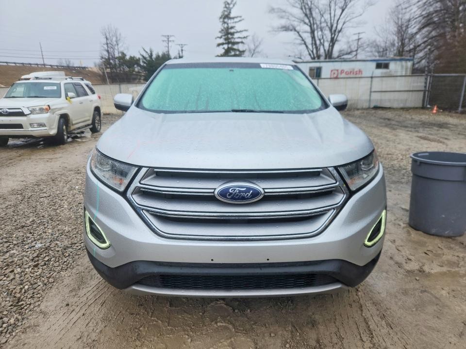 Vehicle/70656_05.jpg