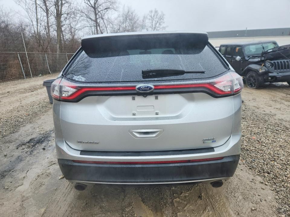 Vehicle/70656_06.jpg