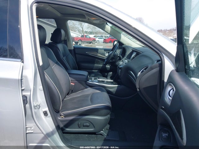 Vehicle/70915_05.jpg