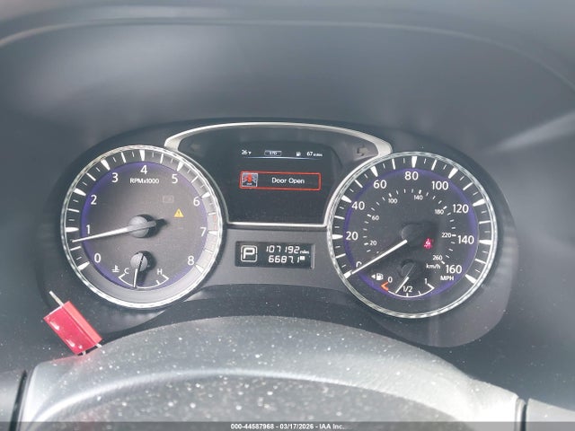 Vehicle/70915_07.jpg