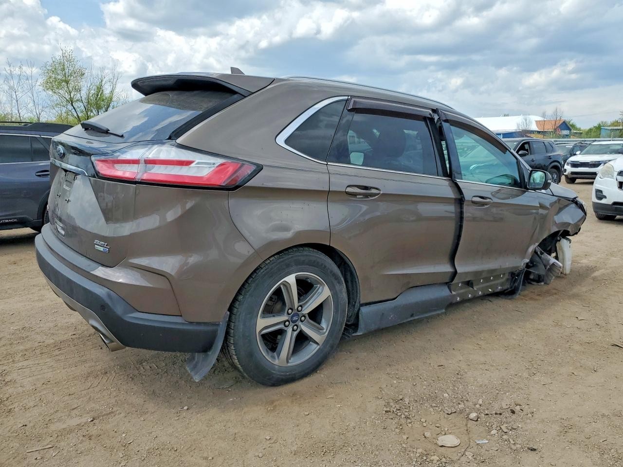 Vehicle/71862_03.jpg