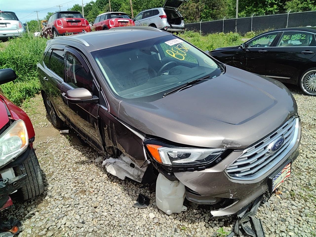 Vehicle/71862_12.jpg