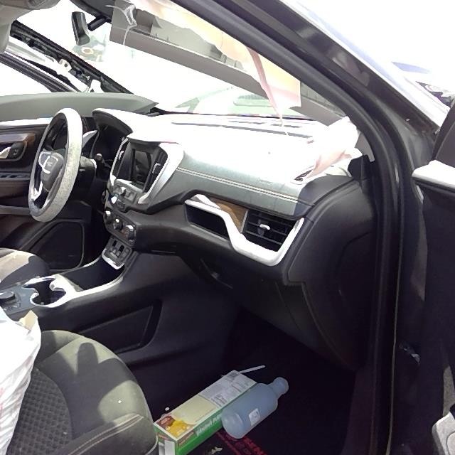 Vehicle/74135_03.jpg