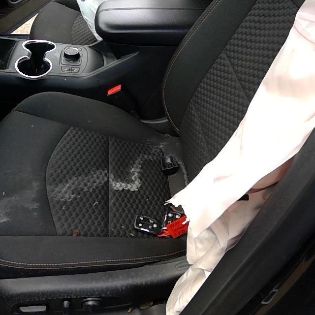 Vehicle/74135_05.jpg