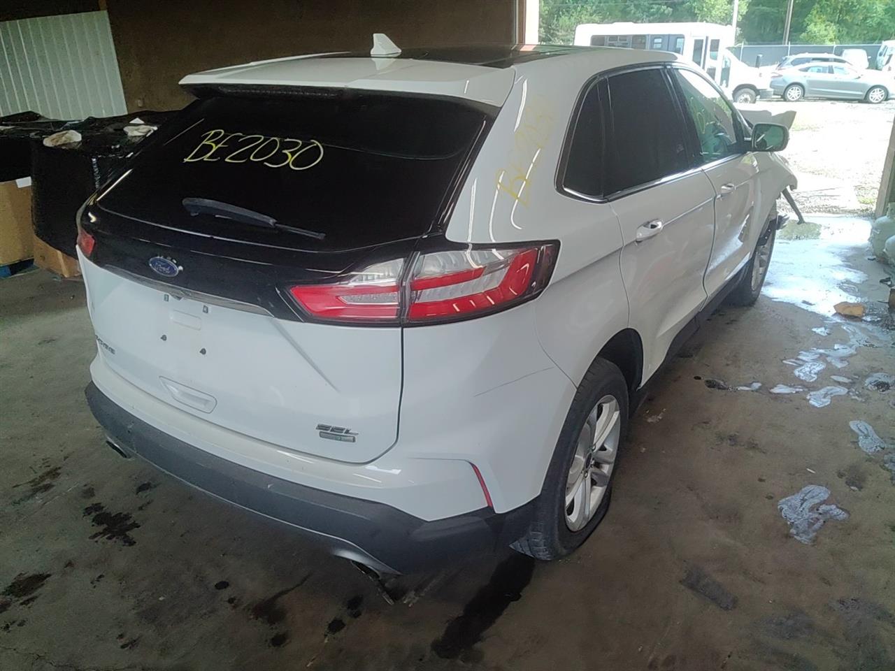 Vehicle/74314_03.jpg