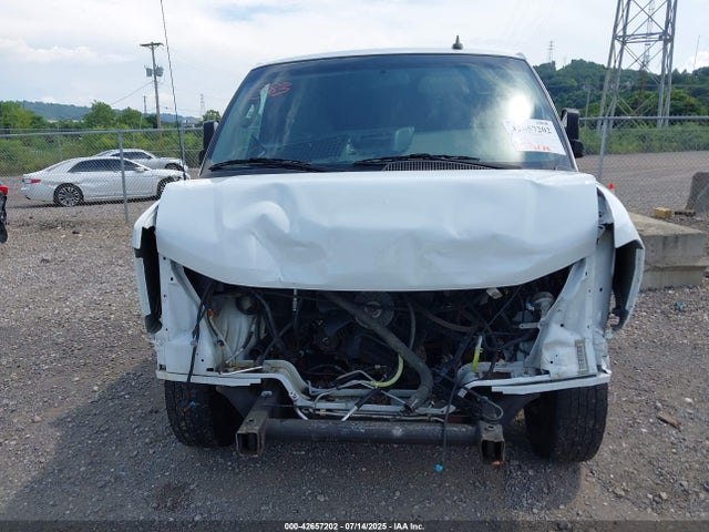 Vehicle/74637_06.jpg