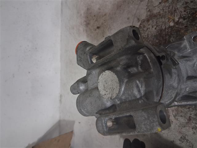 https://f005.backblazeb2.com/file/img-partshotlines-com/Inventory/EC801/Inventory/2449569_05.jpg