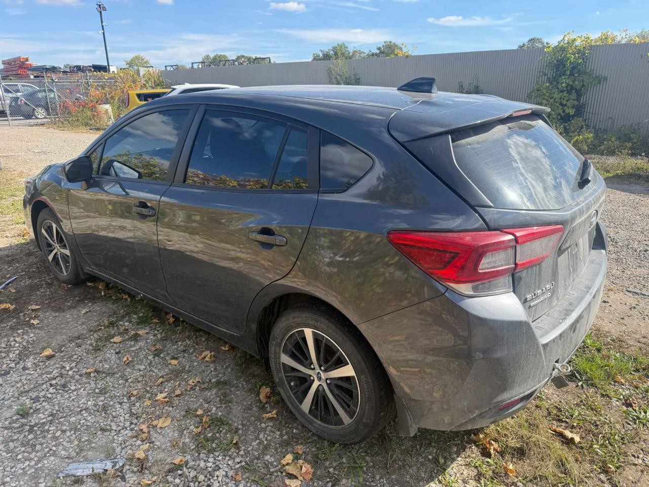 Vehicle/216996_02.jpg