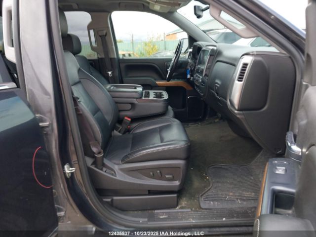Vehicle/217379_05.jpg