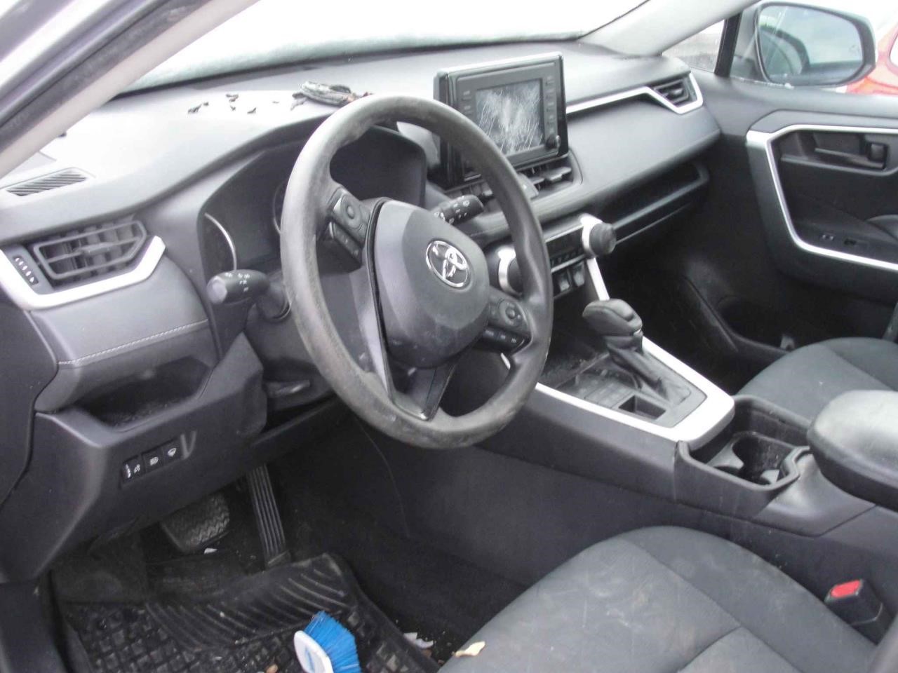 https://f005.backblazeb2.com/file/img-partshotlines-com/Inventory/EC801/Vehicle/217645_09.jpg