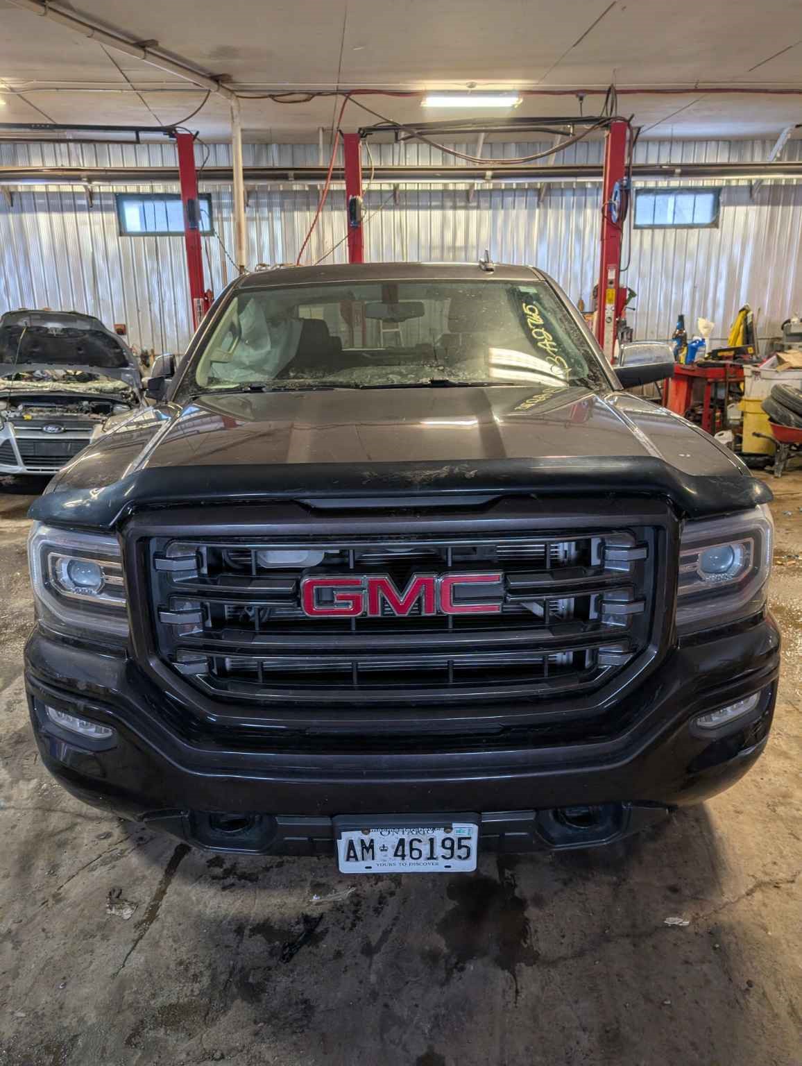 Vehicle/217713_05.jpg