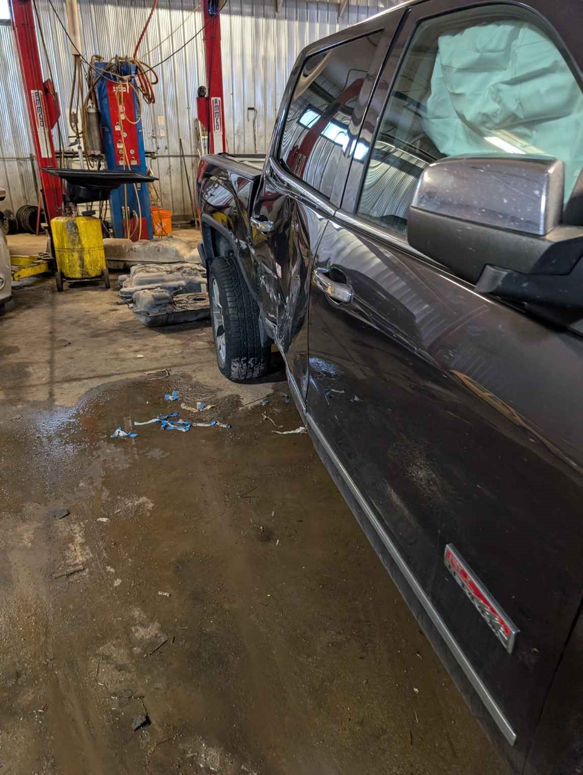 Vehicle/217713_07.jpg