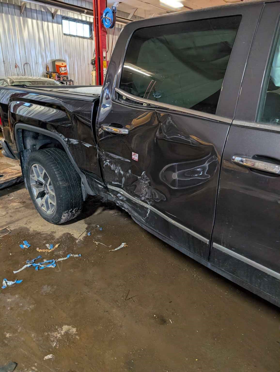 Vehicle/217713_09.jpg