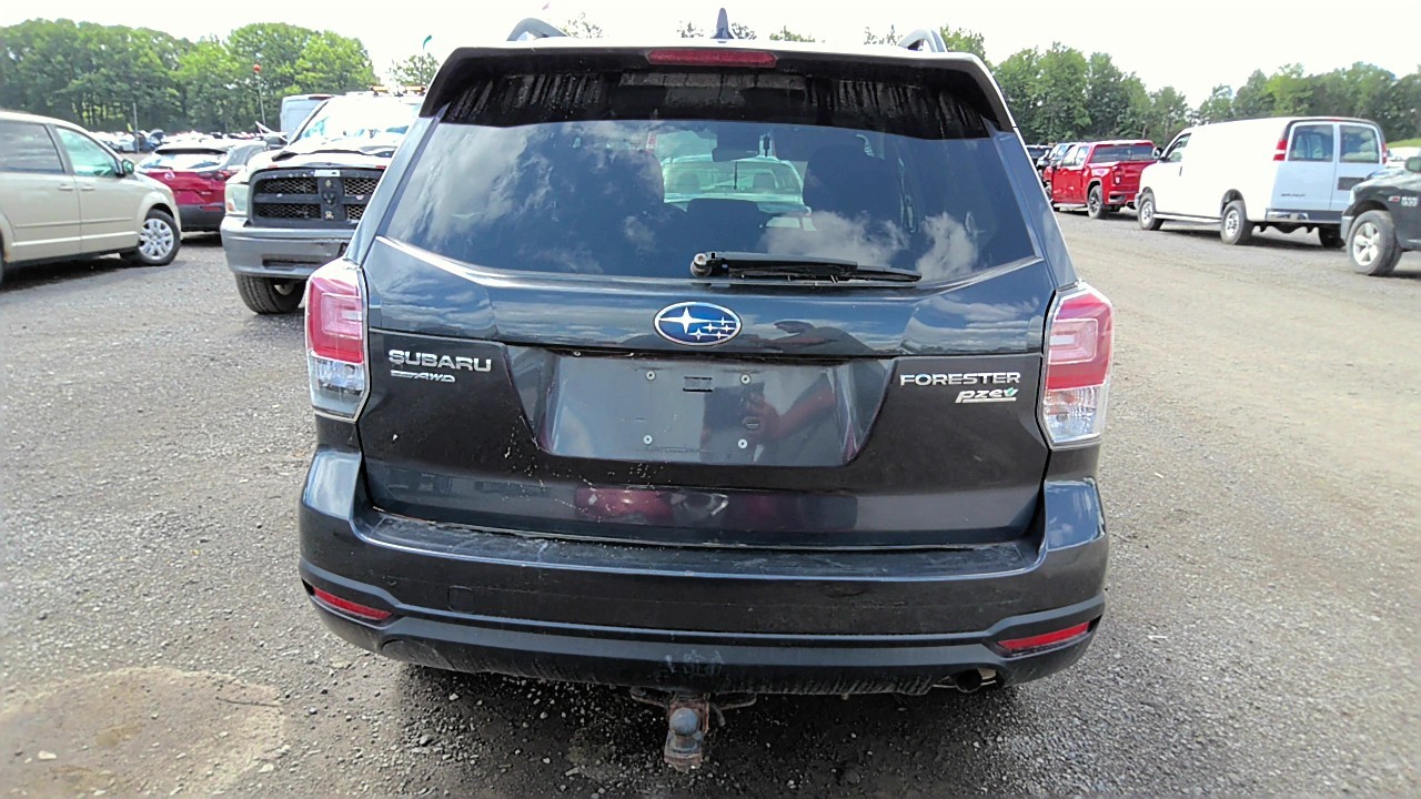Vehicle/217738_09.jpg