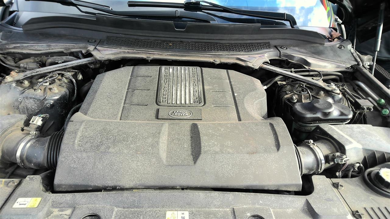 https://f005.backblazeb2.com/file/img-partshotlines-com/Inventory/EC801/Vehicle/217954_09.jpg