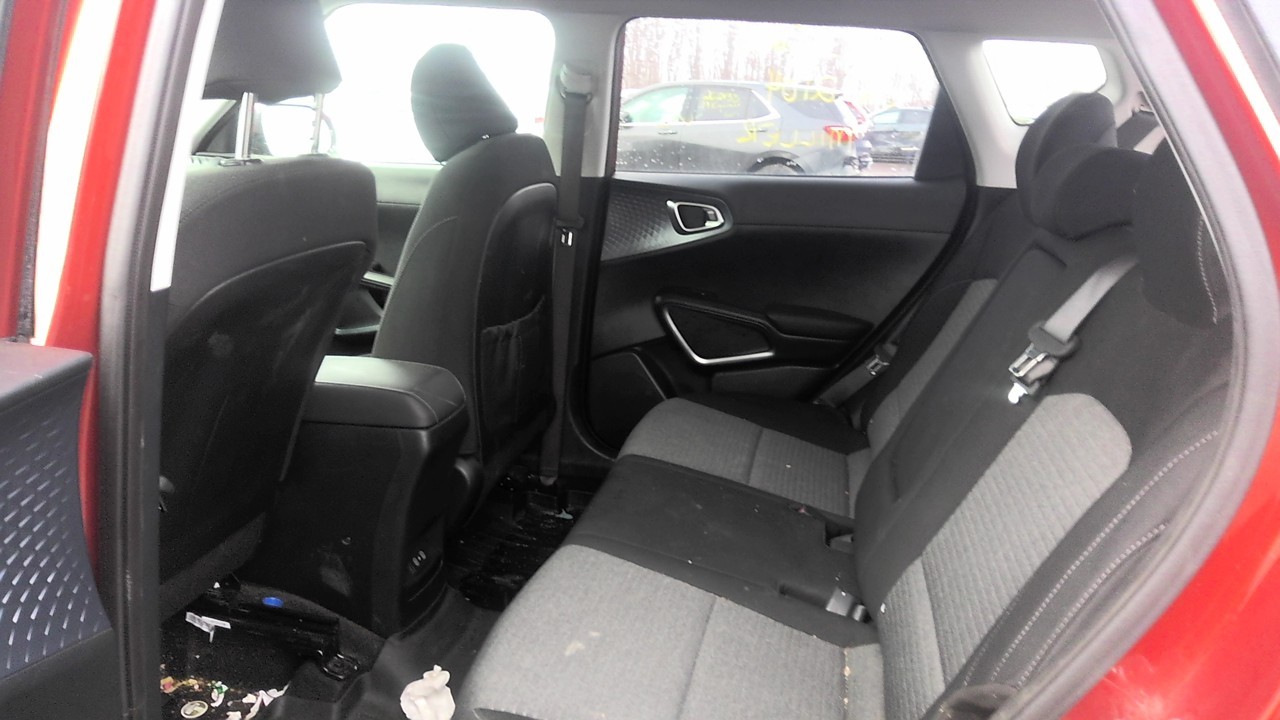 https://f005.backblazeb2.com/file/img-partshotlines-com/Inventory/EC801/Vehicle/218259_12.jpg