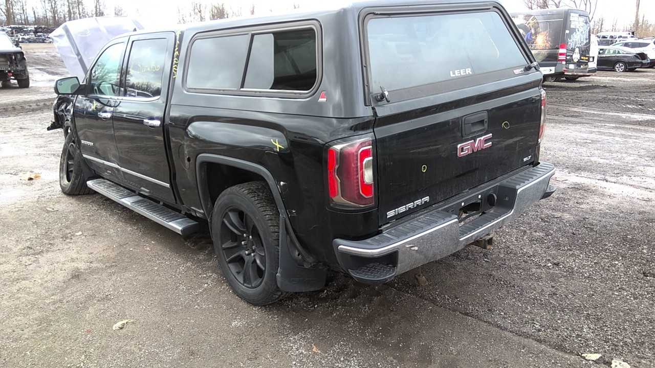 Vehicle/218270_03.jpg